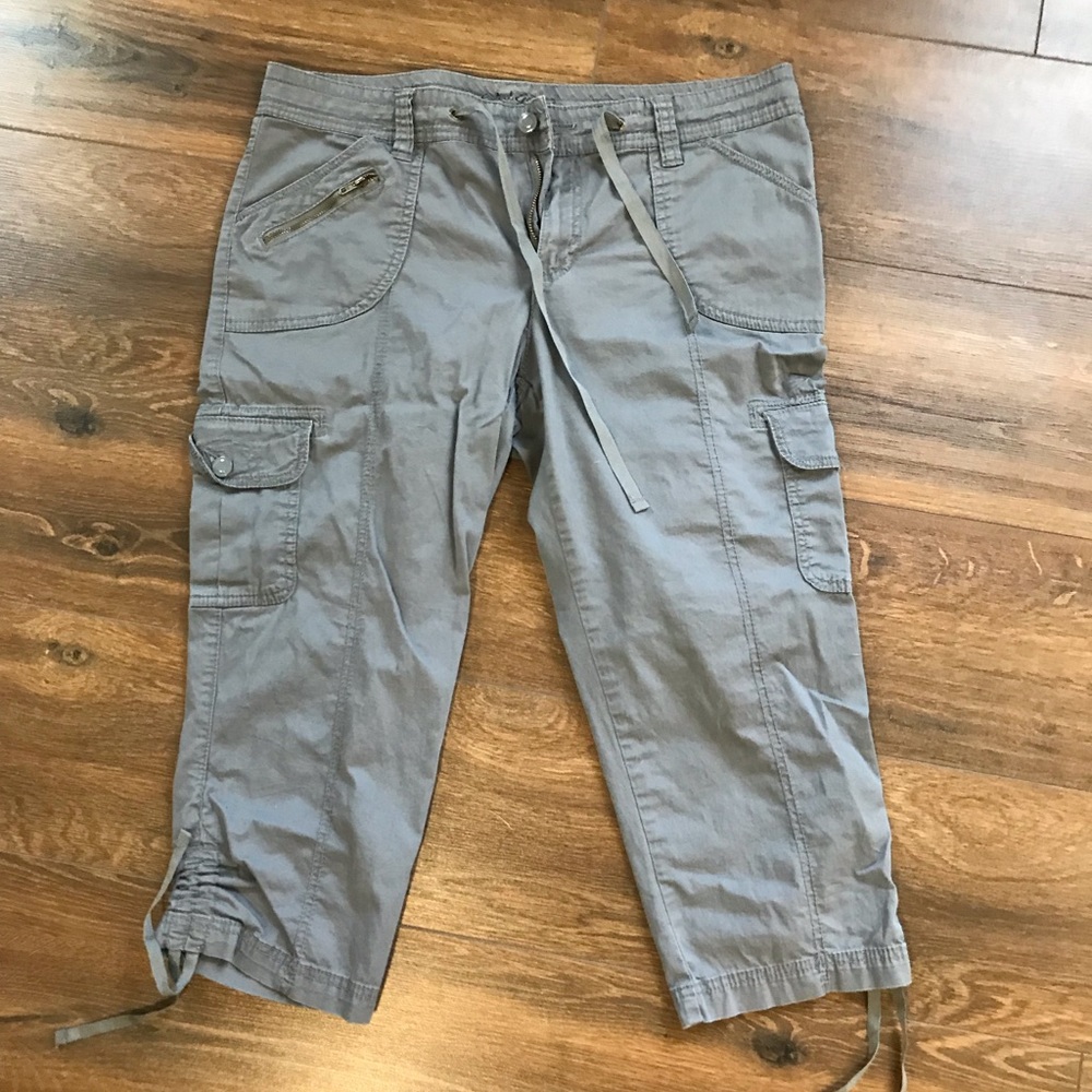 Misses Gray Cargo Capris